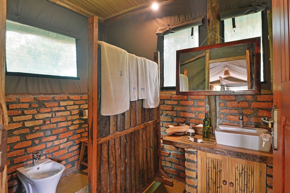 Bugoma Jungle Lodge