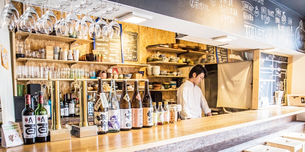 BACCHUS Kofu Guest House - Hostel