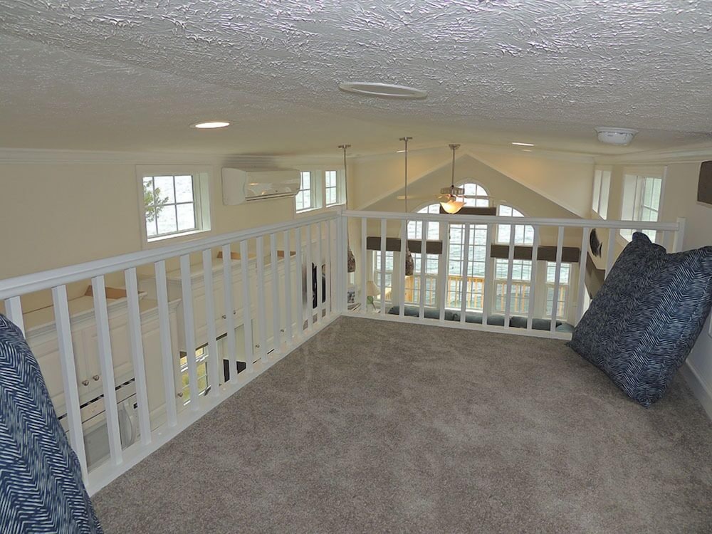 Angel Rock Waterfront Cottages and Vacation Homes
