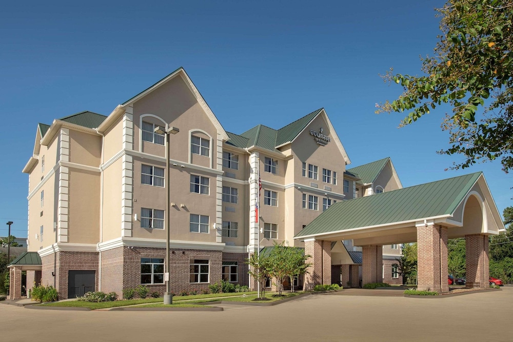 Country Inn Suites by Radisson, Houston Intercontinental Airport East, TX - Property Image 11
