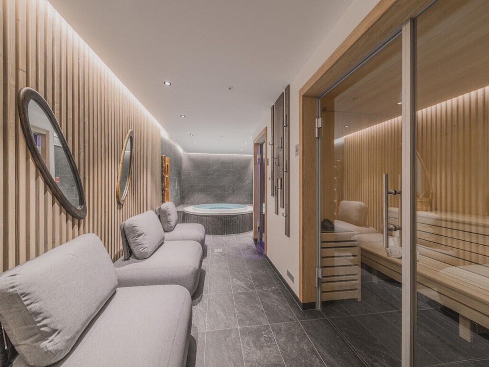 Apartment in Plan Peisey Near Paradiski Slopes