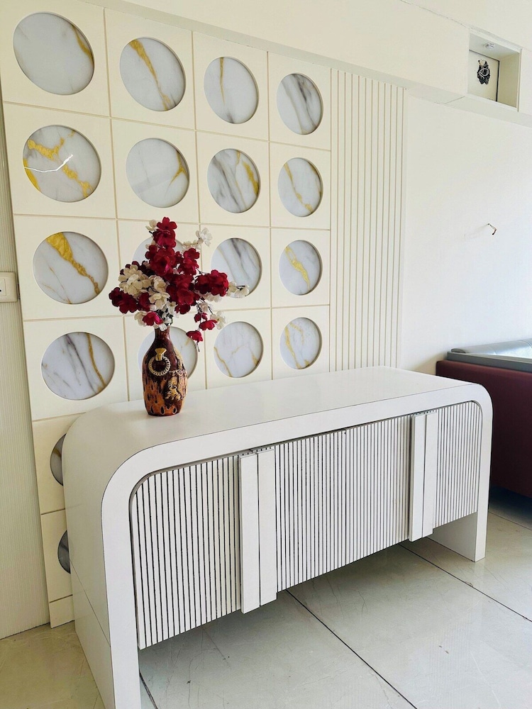 Spacious 3BHK Retreat in Ahmedabad