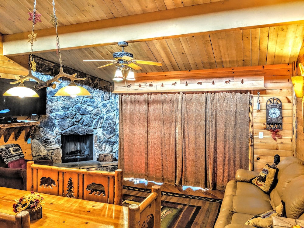 Snow Summit Townhouse Rentals & Sales