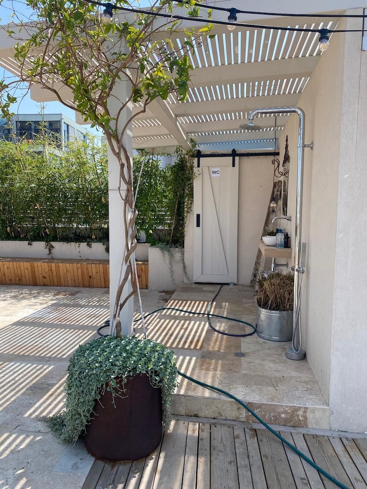 Terasa TLV