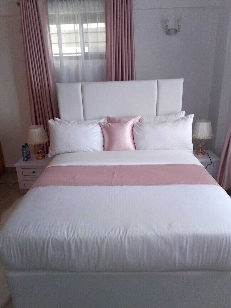 Lux Suites Jumbo Apartments kisumu