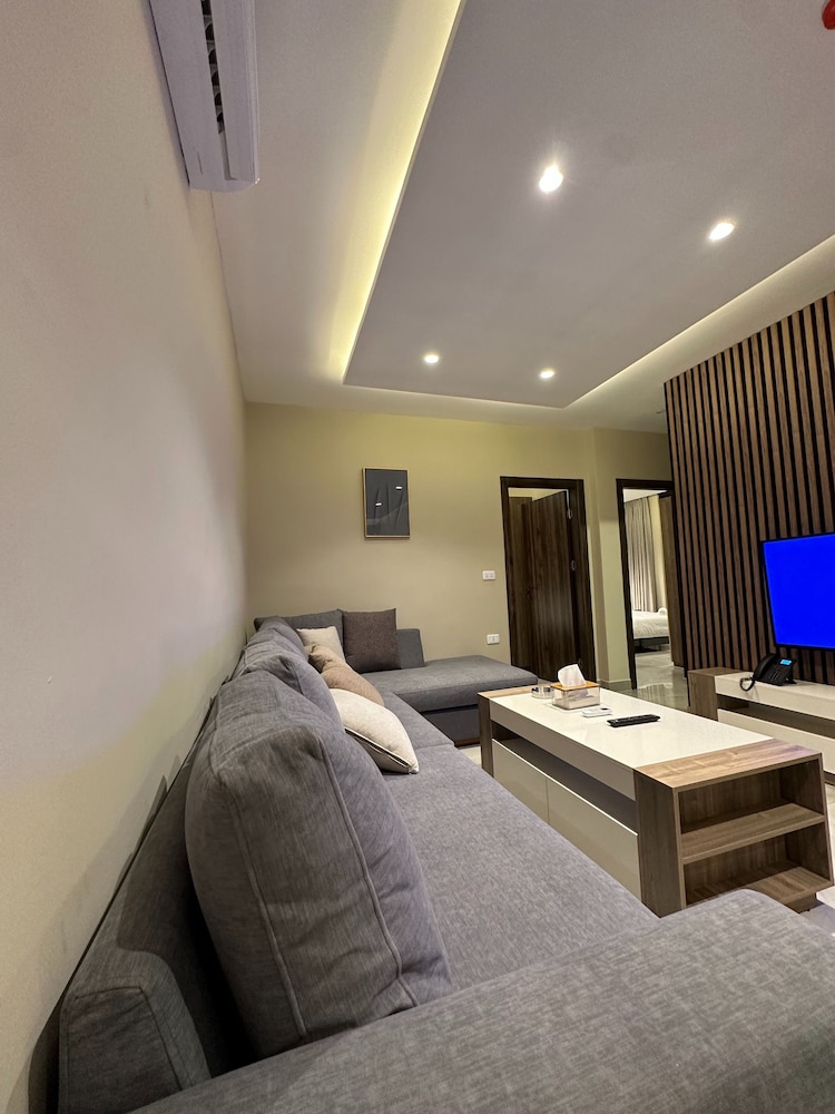 Charming Amman Apartment With Electric Heating & Free Park