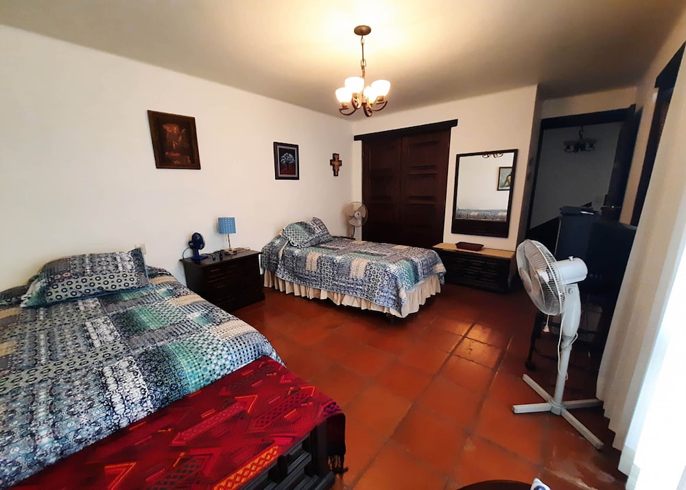 Casa de la Alameda view 3