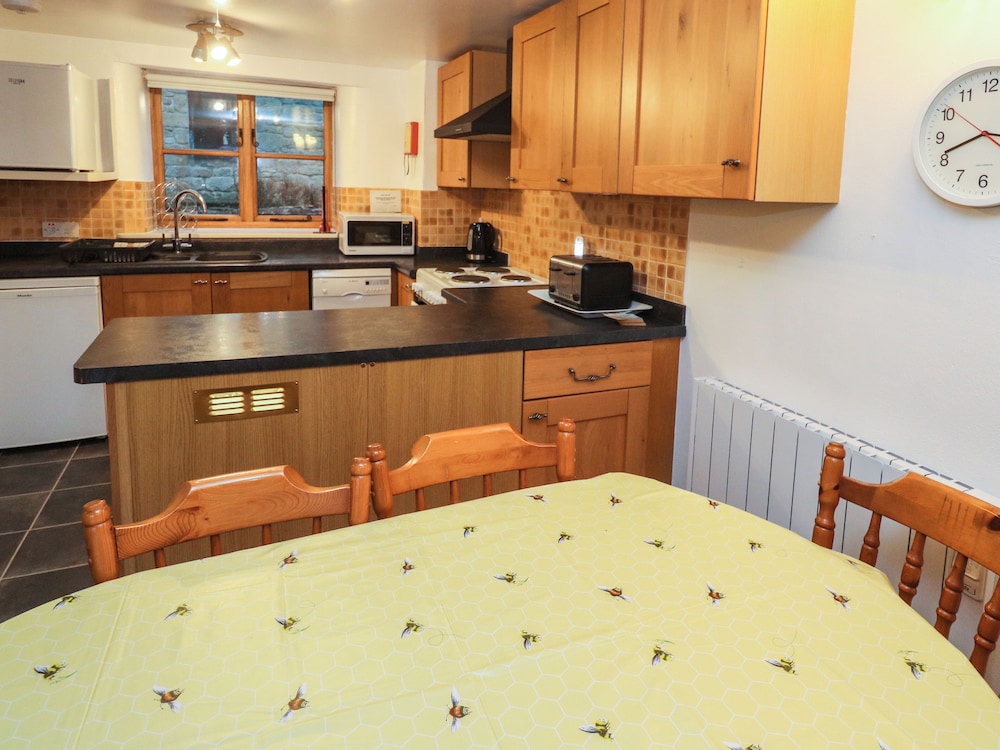 Valley Cottage