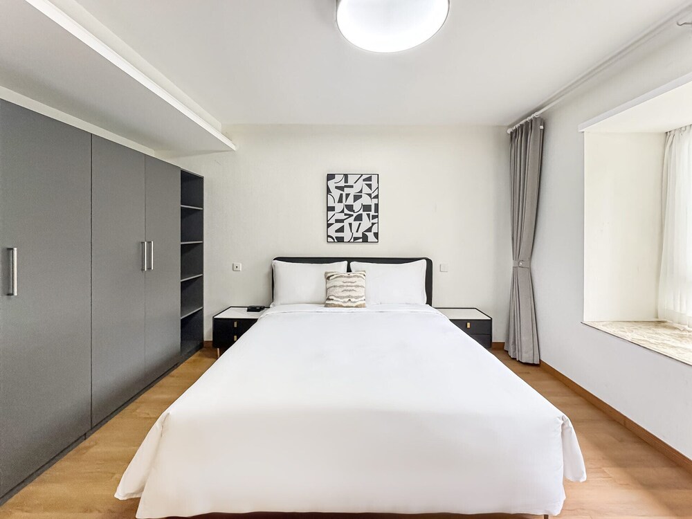 Tyms 3BR 2BA Apt Gubei CBD Near Line10