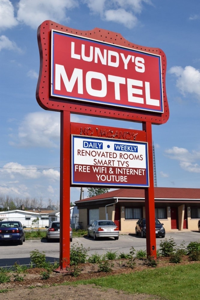 Lundy's Motel - Image 1