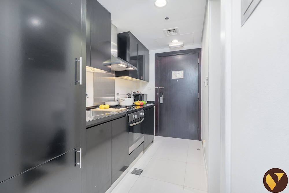Damac Cour Jardin Pool & Gym Access
