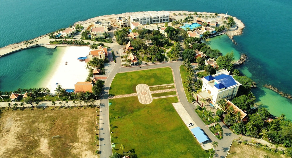 Try Palace Resort Sihanoukville
