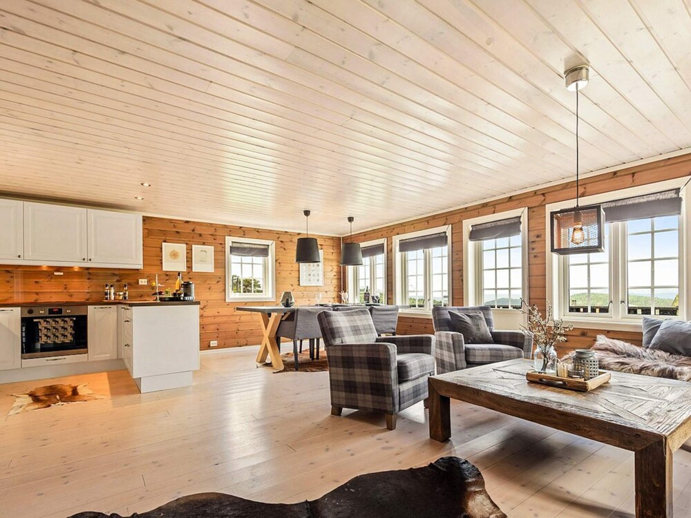 9 Person Holiday Home in Rauland