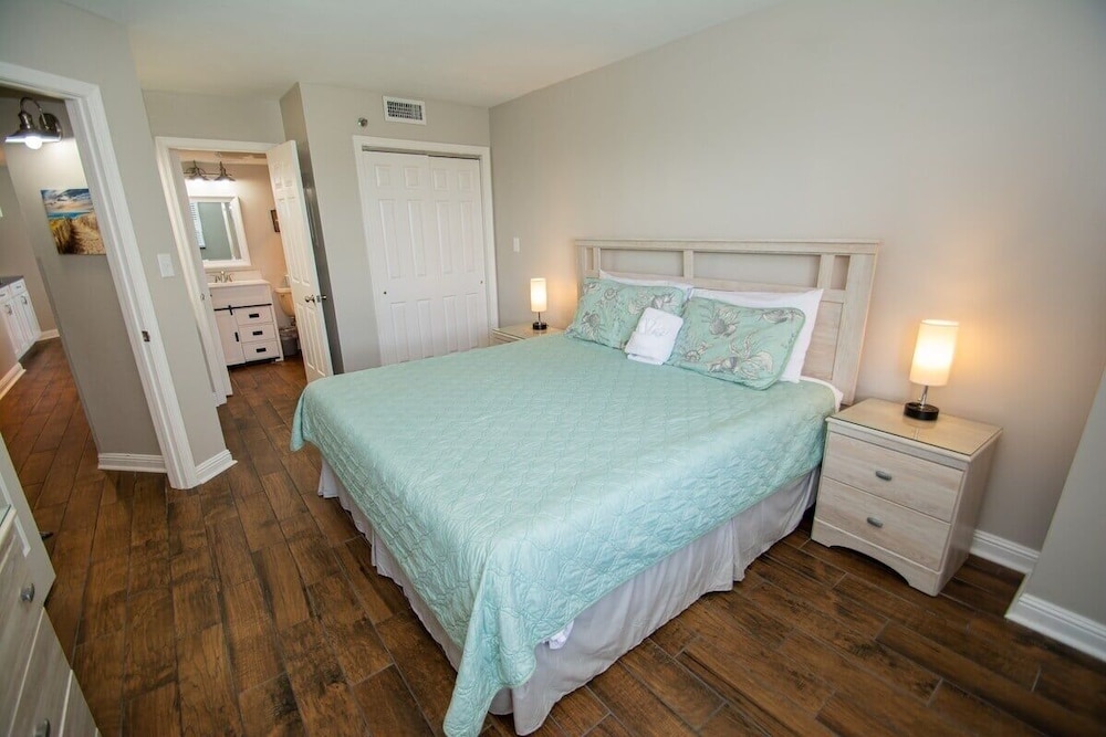 Ocean Forest 1202 1 Bedroom Condo