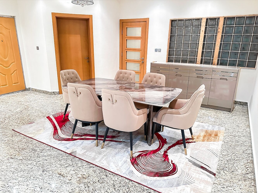 George Residence SDA Court Ikoyi