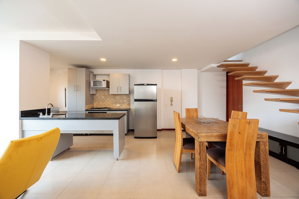 Apartamentos SETAI