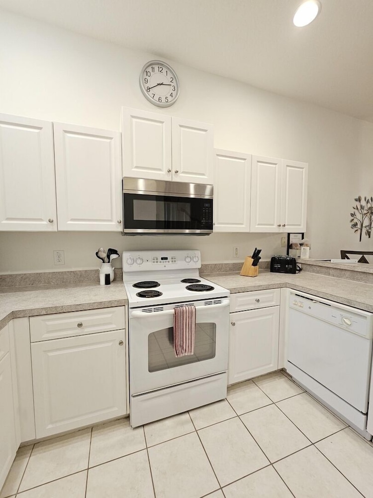 Th211bd Tuscan Hills 4 Bed 4 Bedroom Home