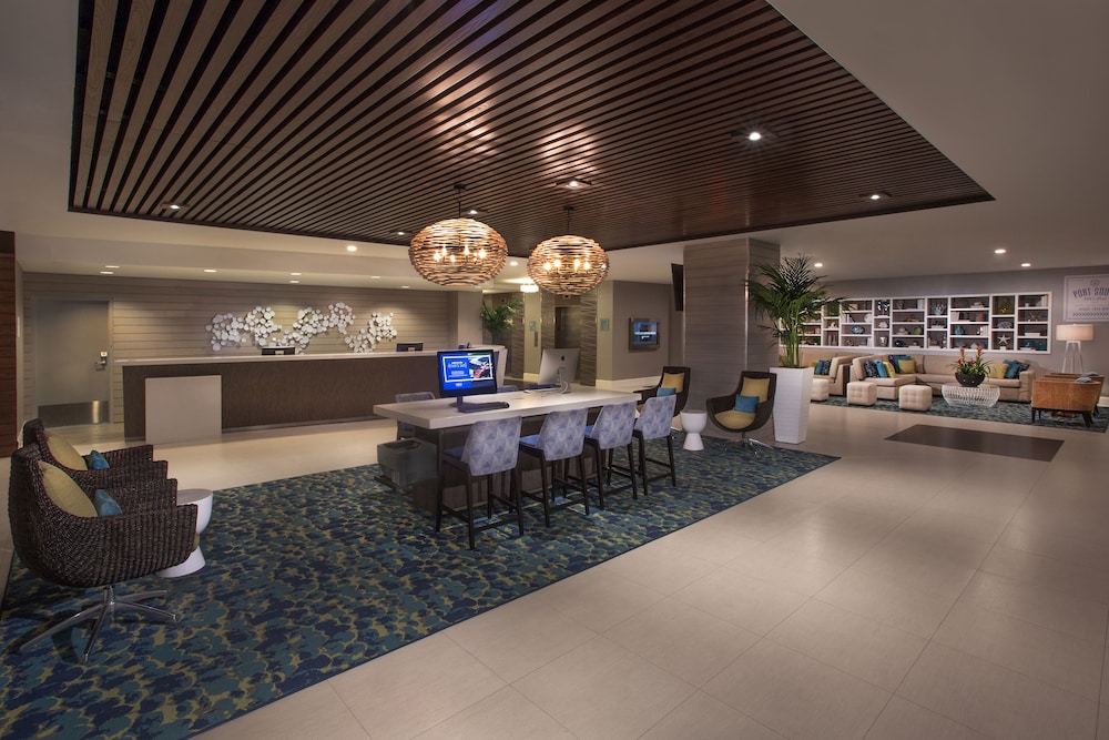 Doubletree Resort by Hilton Hollywood Beach - Image 2