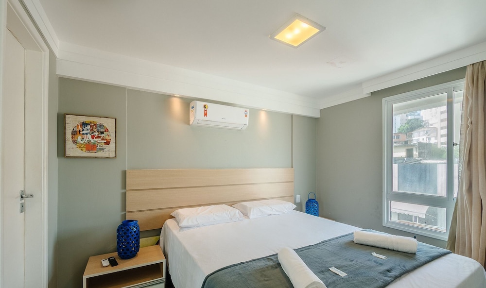 Apt With Jacuzzi and Sea View in Rio Vermelho Enc0307