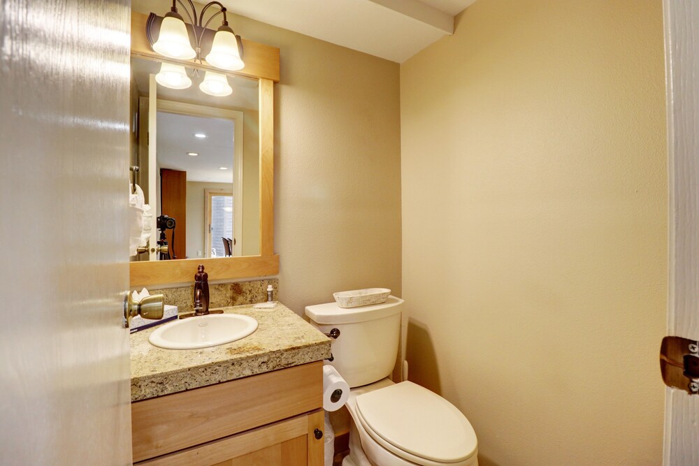 1250 Willow Grove 3 Bedroom Townhouse