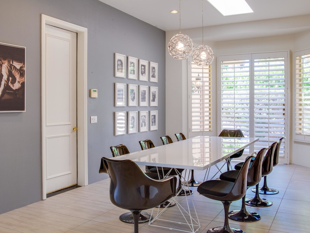 meeting & event spaces