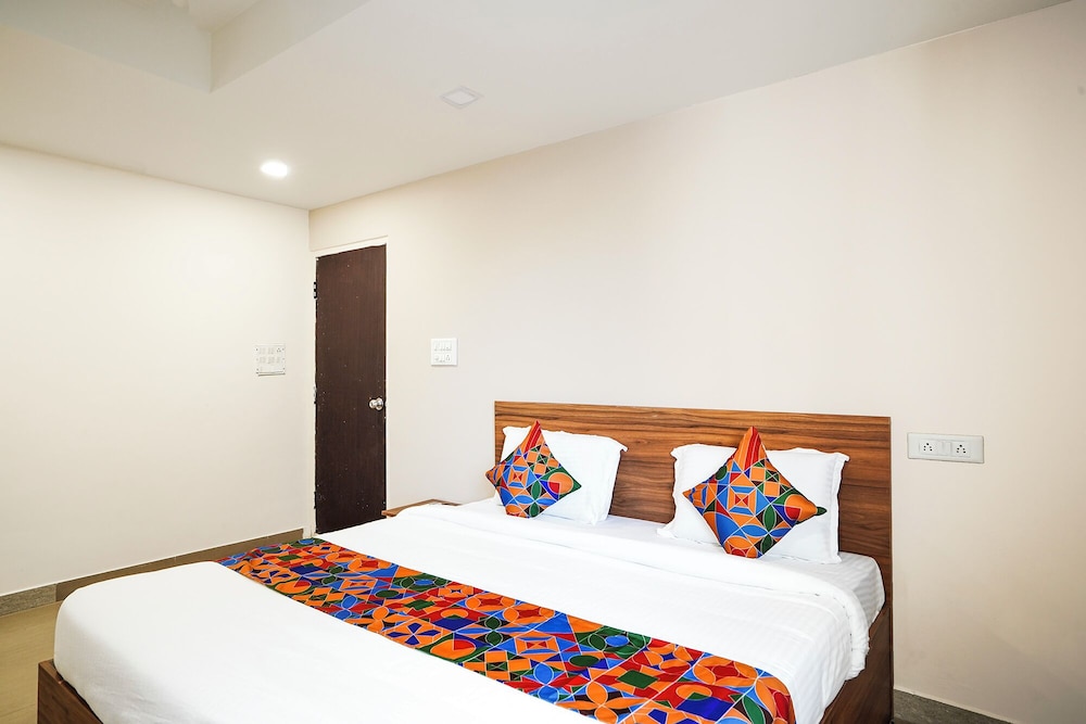 Fabhotel Raayara Bliss