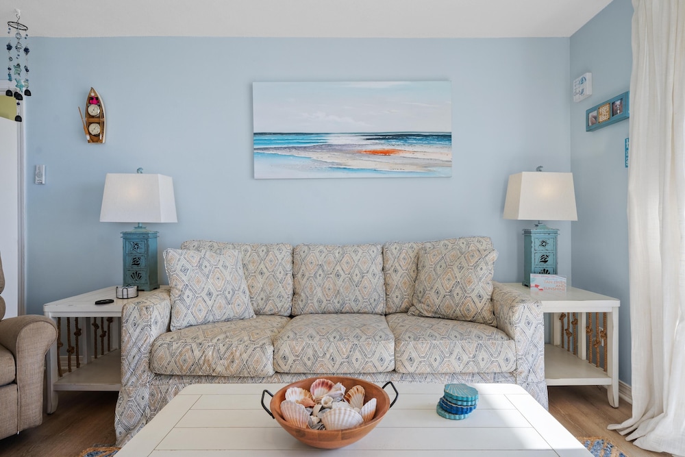 Seaside Beach & Racquet 4507