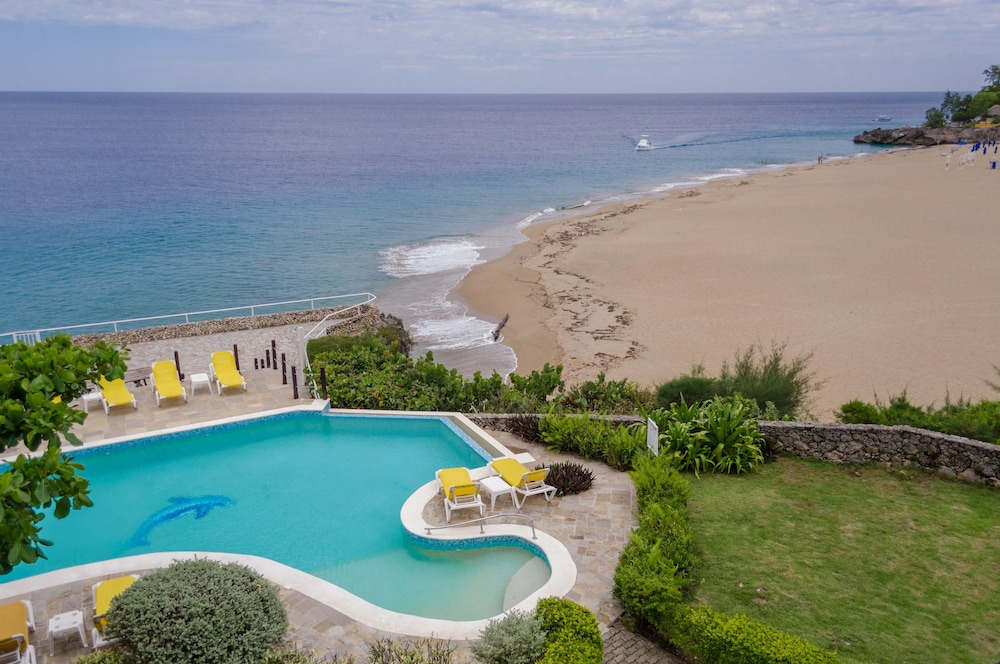 OceanFront Condo E-3 at Los Balcones