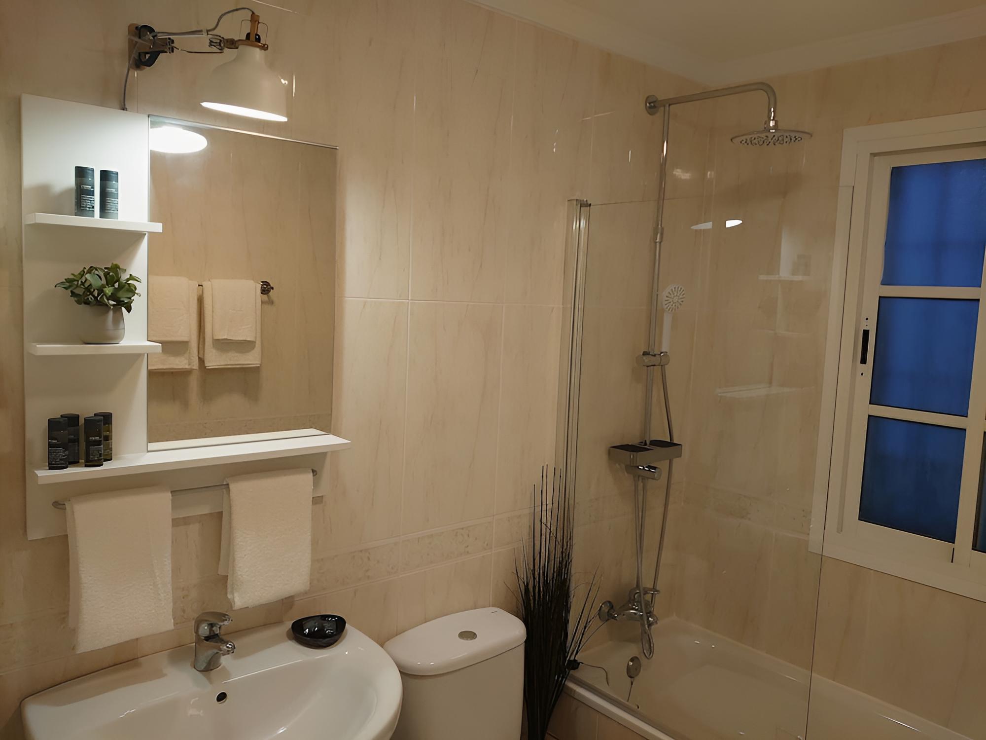 Carmen Rooms view 5