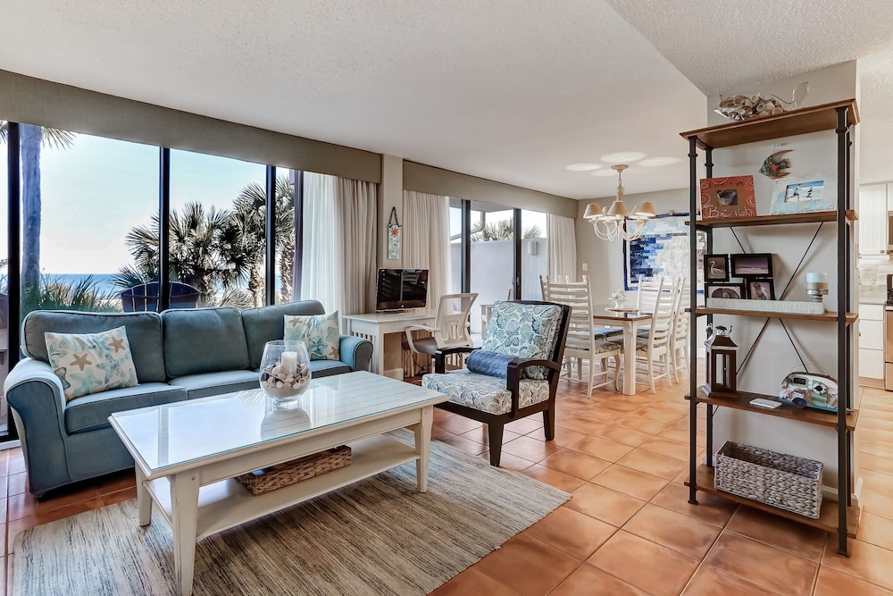 Omni Captains Court 1029 2 Bedroom Condo