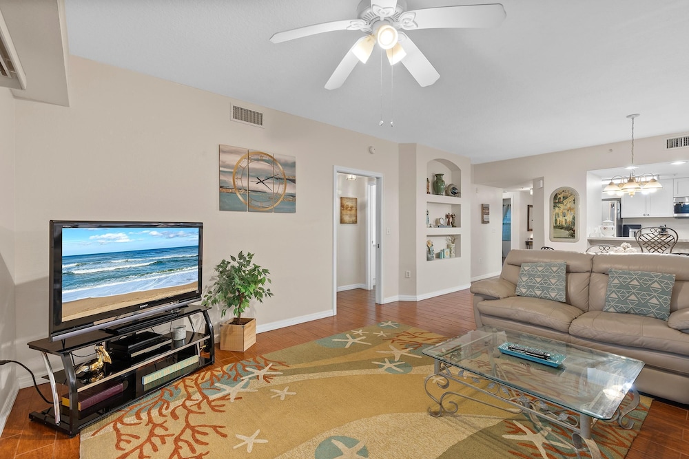 Oceanwalk 1-403