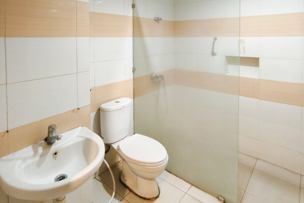 TwoSpaces Living at Kutisari Residence