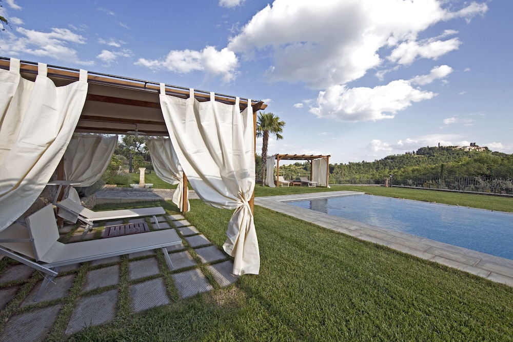 Podere Le Volte - Country House