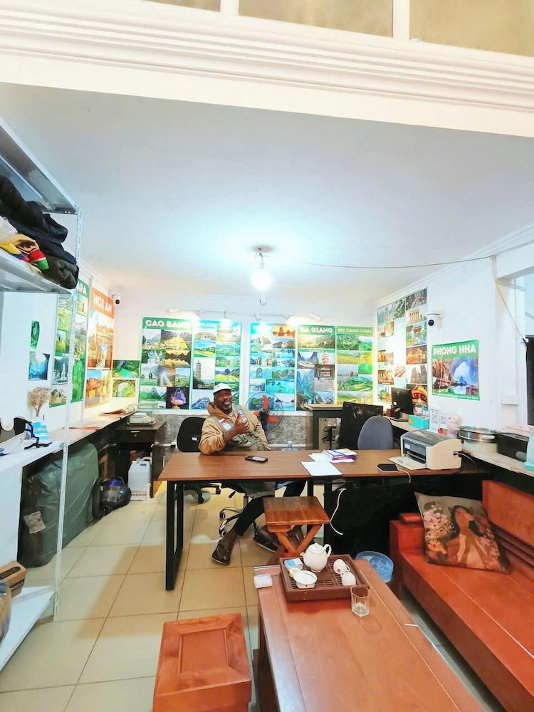 Viet Vintage Hostel & Pub