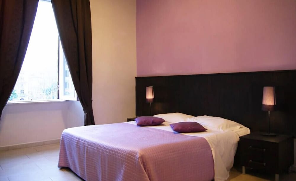 Inncentral Rome