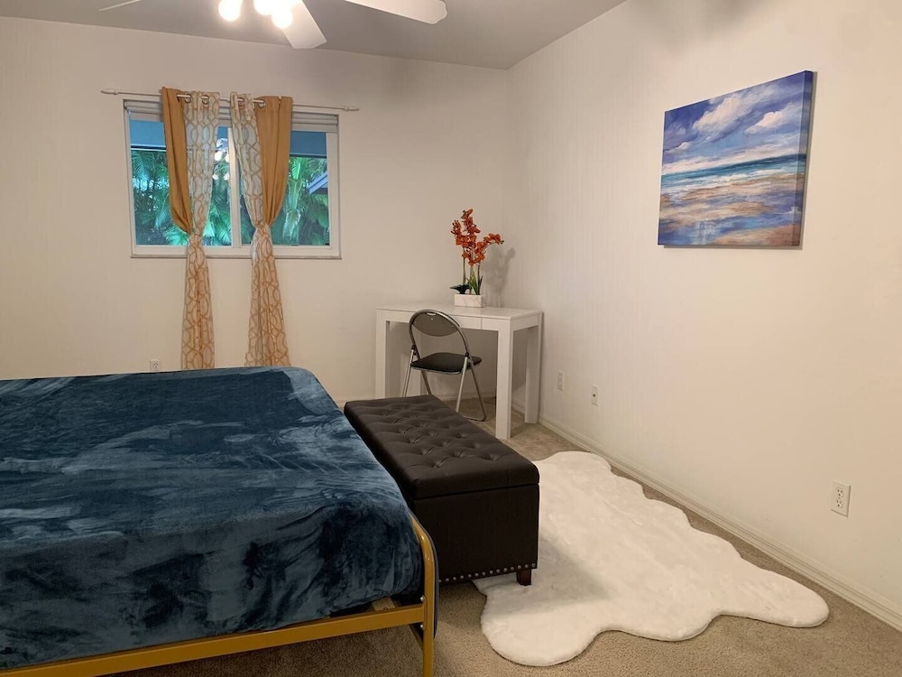 Boaters Dream Getaway In Cape Coral 4 Bedroom Home