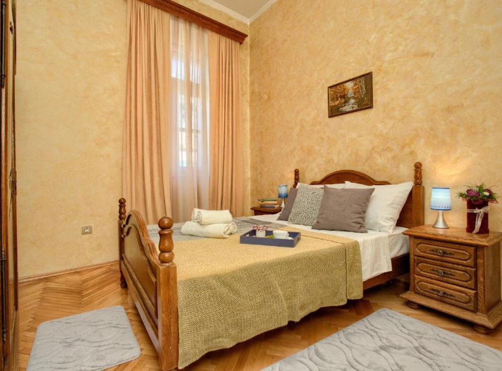 Kotor Old Town Charm Apartment