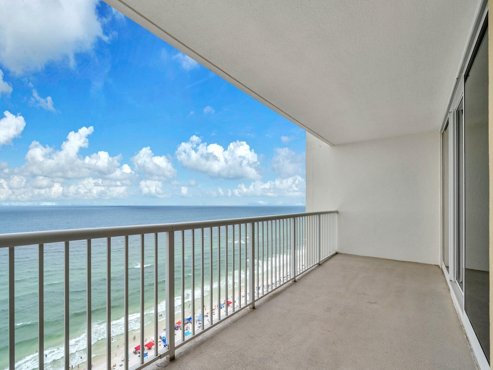 Majestic Beach Towers 1-2003
