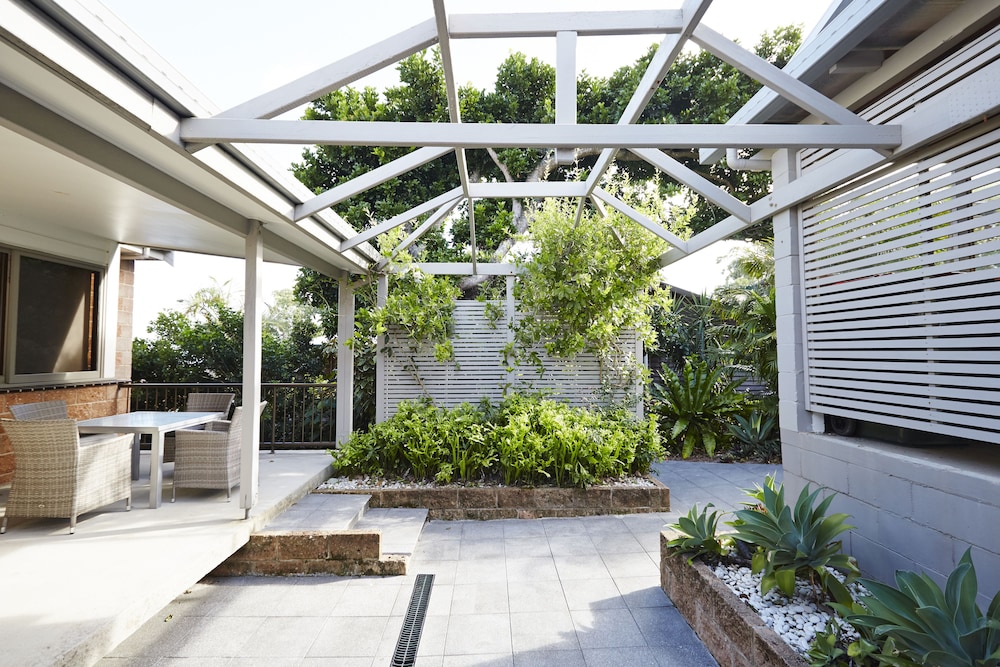 Hotel Bay Beach House - Image 1