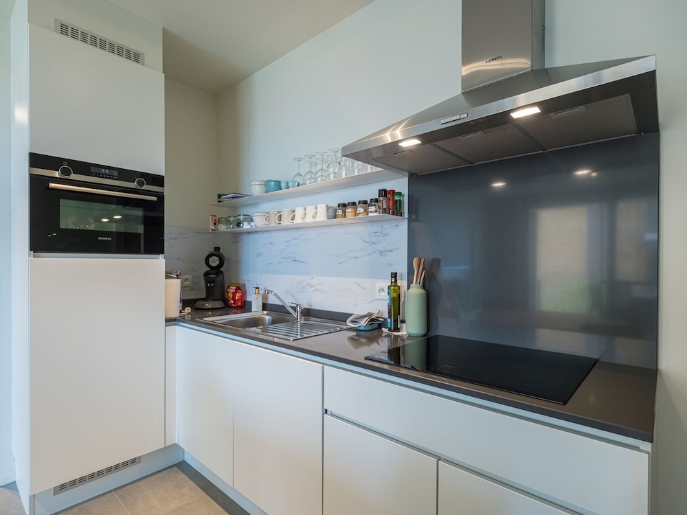 New-build Apartment Near the City Center
