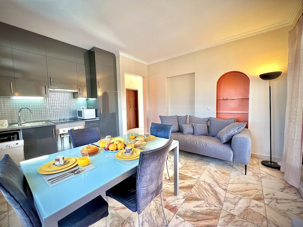 Vilamoura Central 8 by Homing