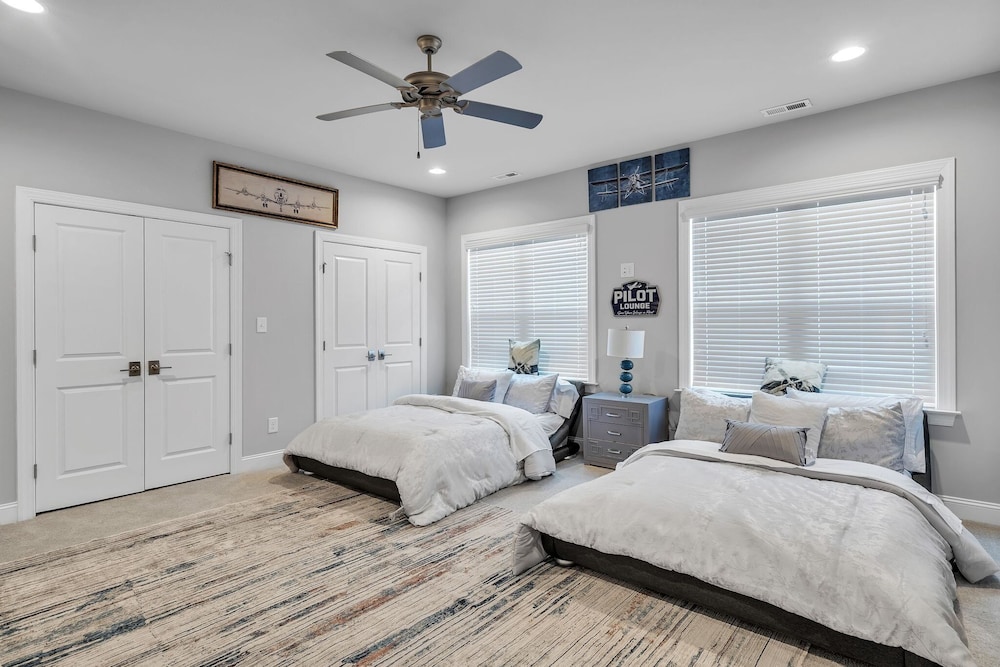 Durham Retreat Games, Exercise, And Relaxation 5 Bedroom Home
