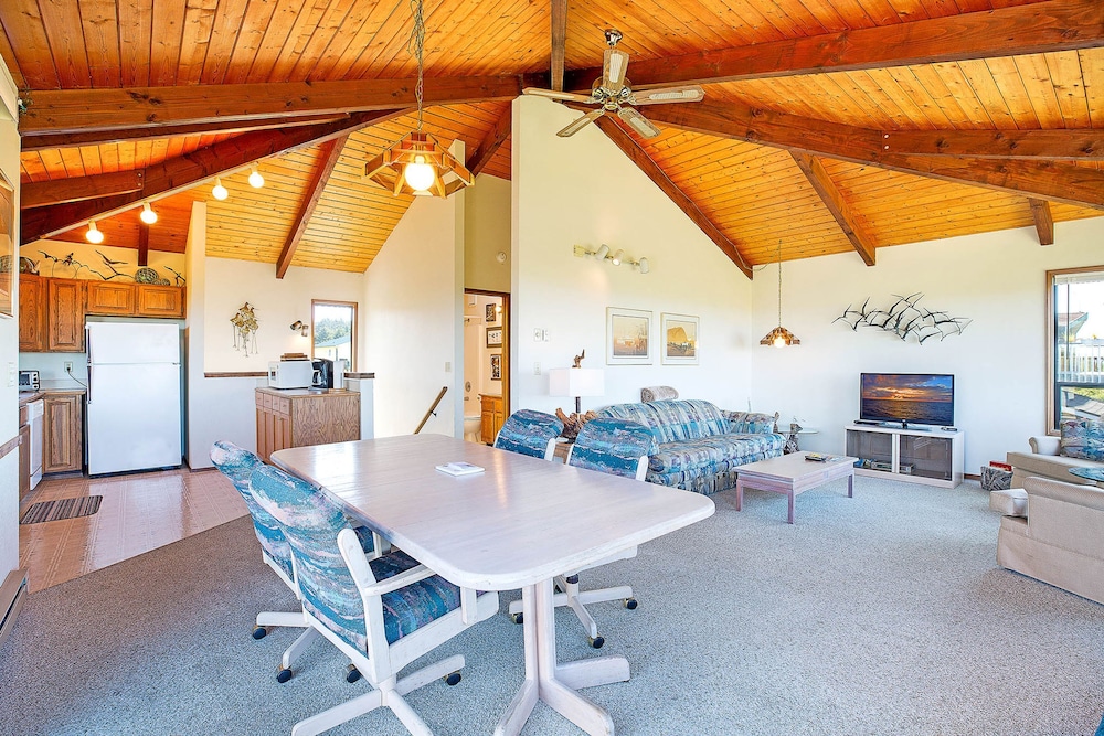 Haven House on Copalis Beach Near Ocean Shores