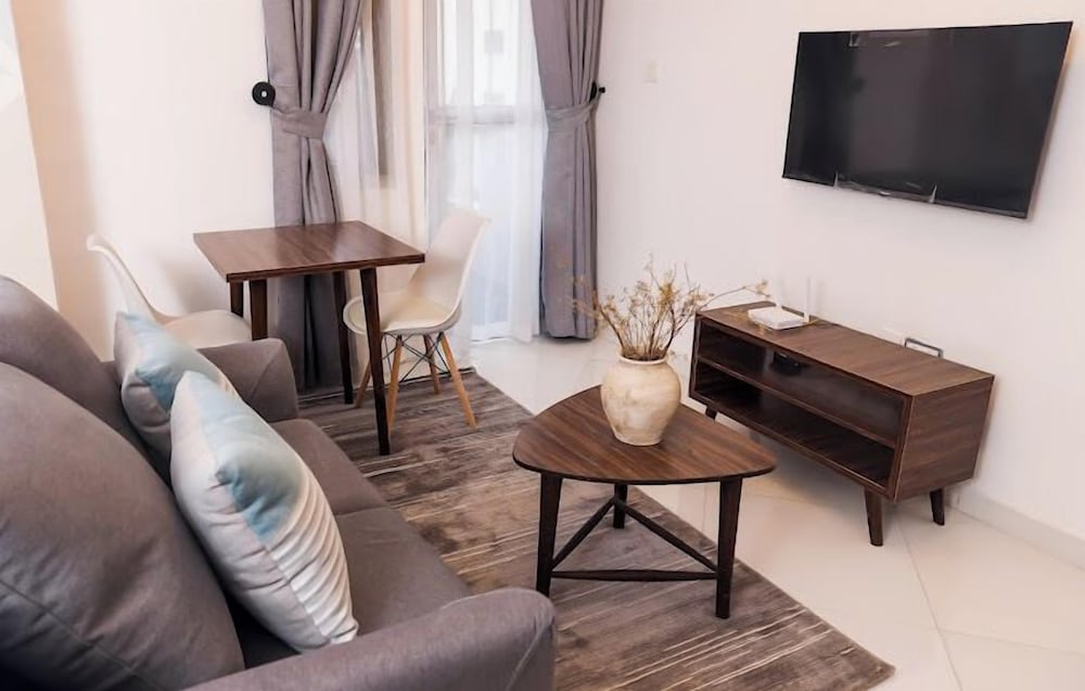 Lavish Apartment