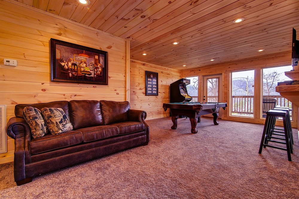 A River Runs Through It - 3 Bedrooms, 3 Baths, Sleeps 12 Cabin by RedAwning