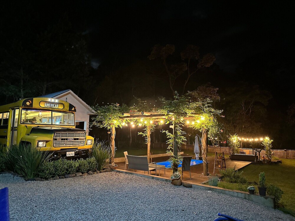 American Bus Glamping