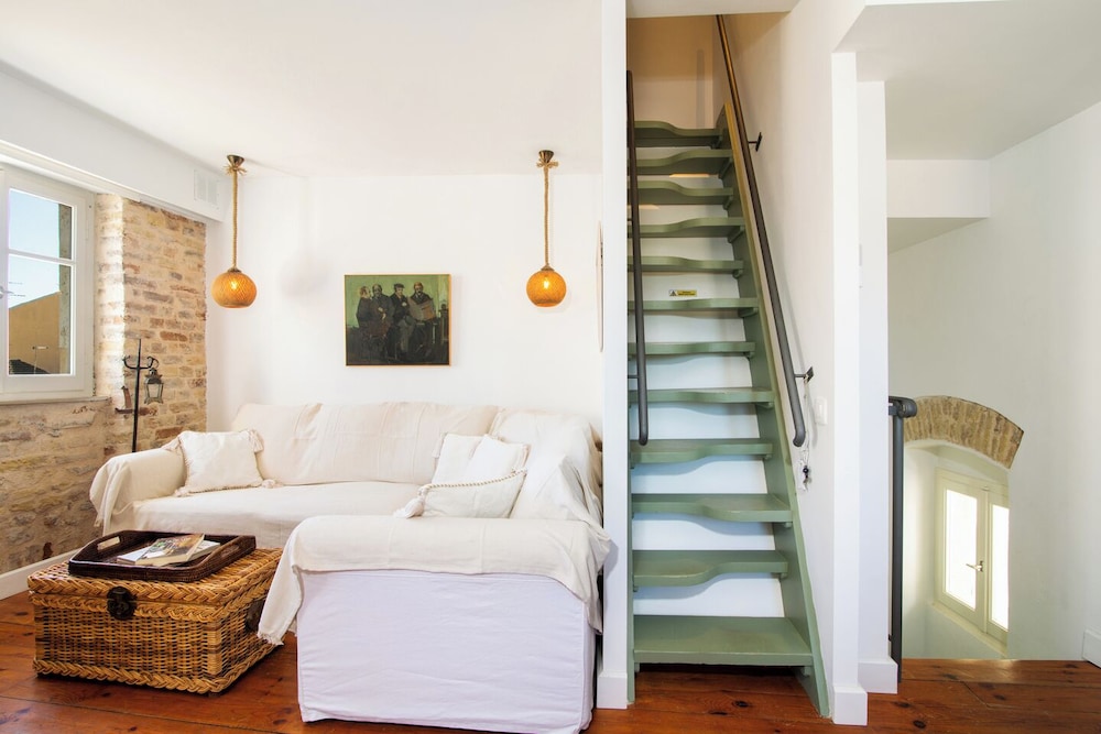 Korifo Old Town by Corfu Escapes