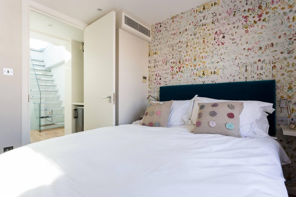 Spectacular Unique 4bed House in Pimlico