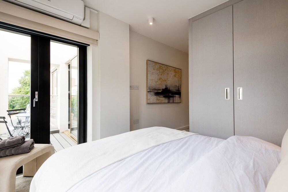 The Modern Glasshouse - by Out of Office Lifestyle