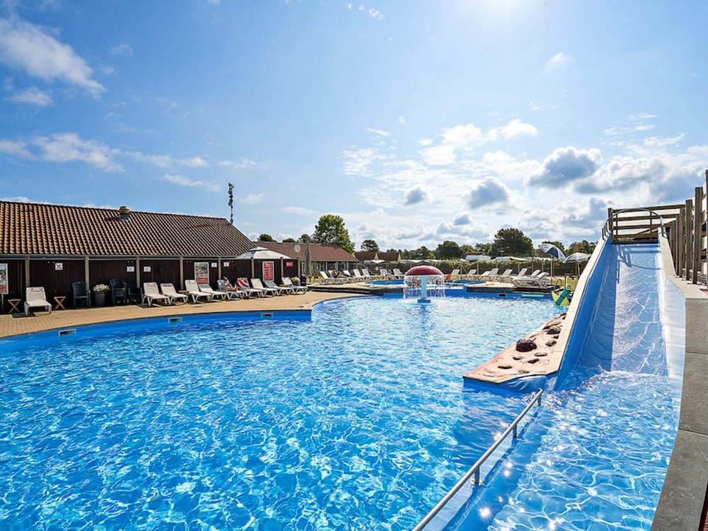 6 Person Holiday Park Home in Bogense